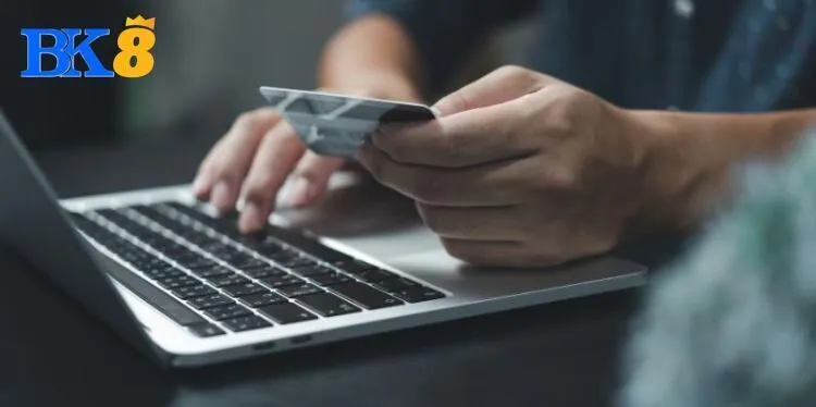 Số tiền rút và điều kiện đi kèm liên quan đến giao dịch